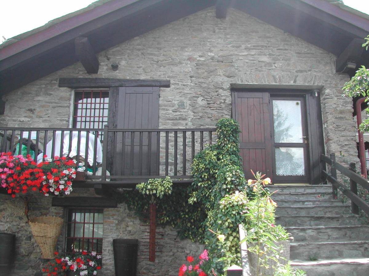 Casa Mimosa Villa Gressan Bagian luar foto